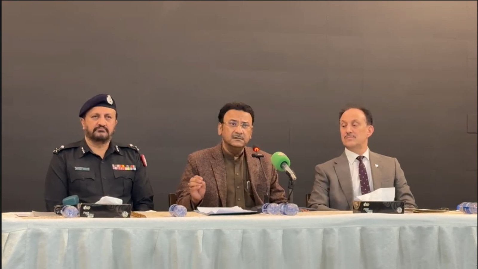شدت پسند تنظیمیں بلوچ بچیوں کو خودکُش بمبار بننے کی تربیت دیتی ہیں: وزیر داخلہ سندھ کا دعویٰ