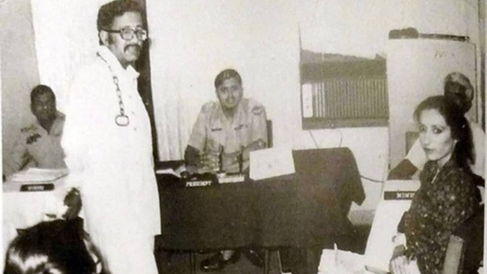 کامریڈ جام ساقی کی والدہ کی فاتح خوانی کے لیے بغیر پروٹوکول بے نطیر بھٹو کی آمد کا قصہ