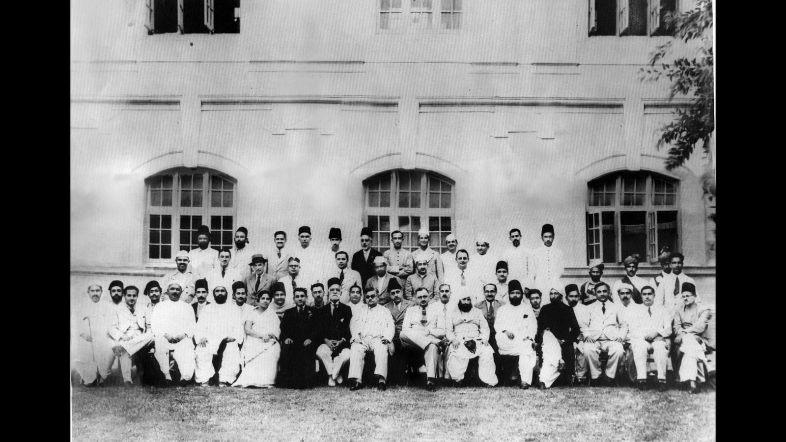 27 اپریل 1937: بمبئی پریزیڈنسی سے علیحدگی اور سندھ کے نئے سیاسی دور کا آغاز، سندھ اسمبلی کے پہلے تاریخی اجلاس کی کہانی