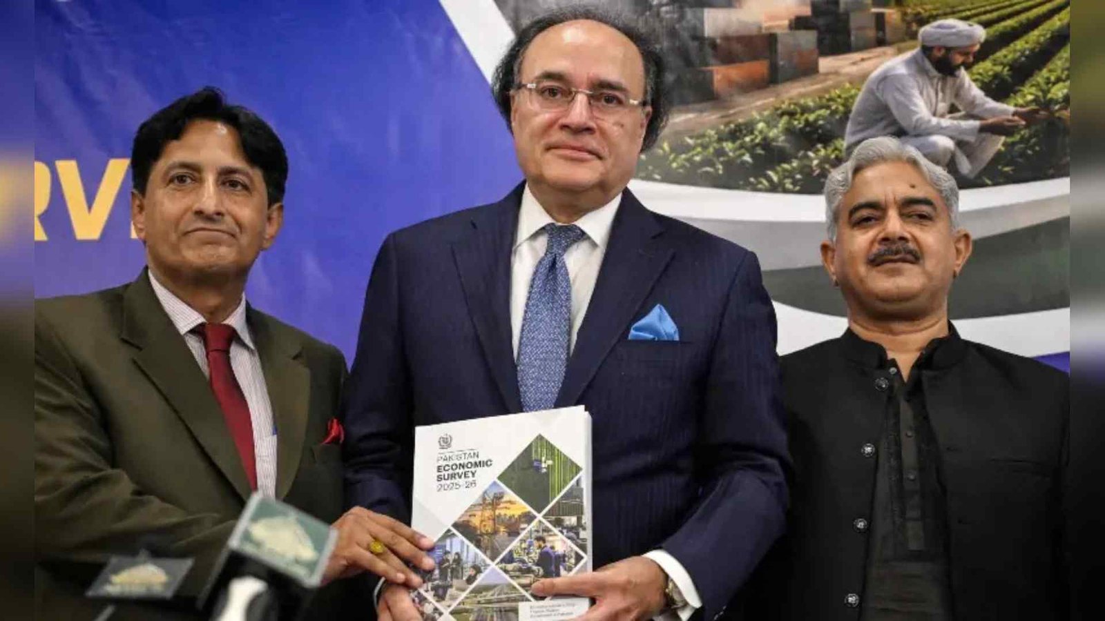 اکنامک سروے 2025-26 رپورٹ: پاکستان کی معیشت کی شرح نمو ٹارگیٹ4.2 فیصد سے کم، 3.7 فیصد رہی