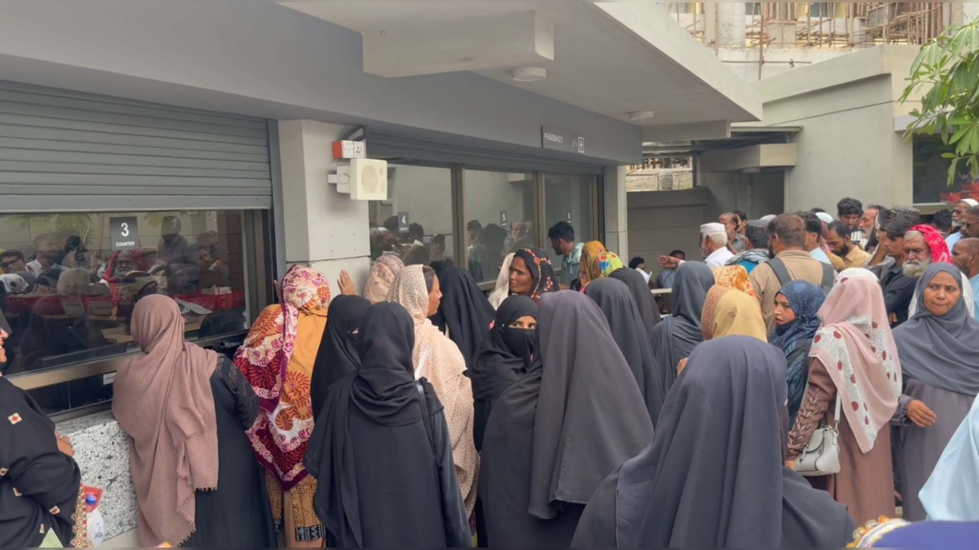 کراچی میں قائم نیشنل انسٹی ٹیوٹ آف کارڈیو ویسکولر ڈیزیزز (این آئی سی وی ڈی) میں جدید او پی ڈی کی نئی عمارت مکمل
