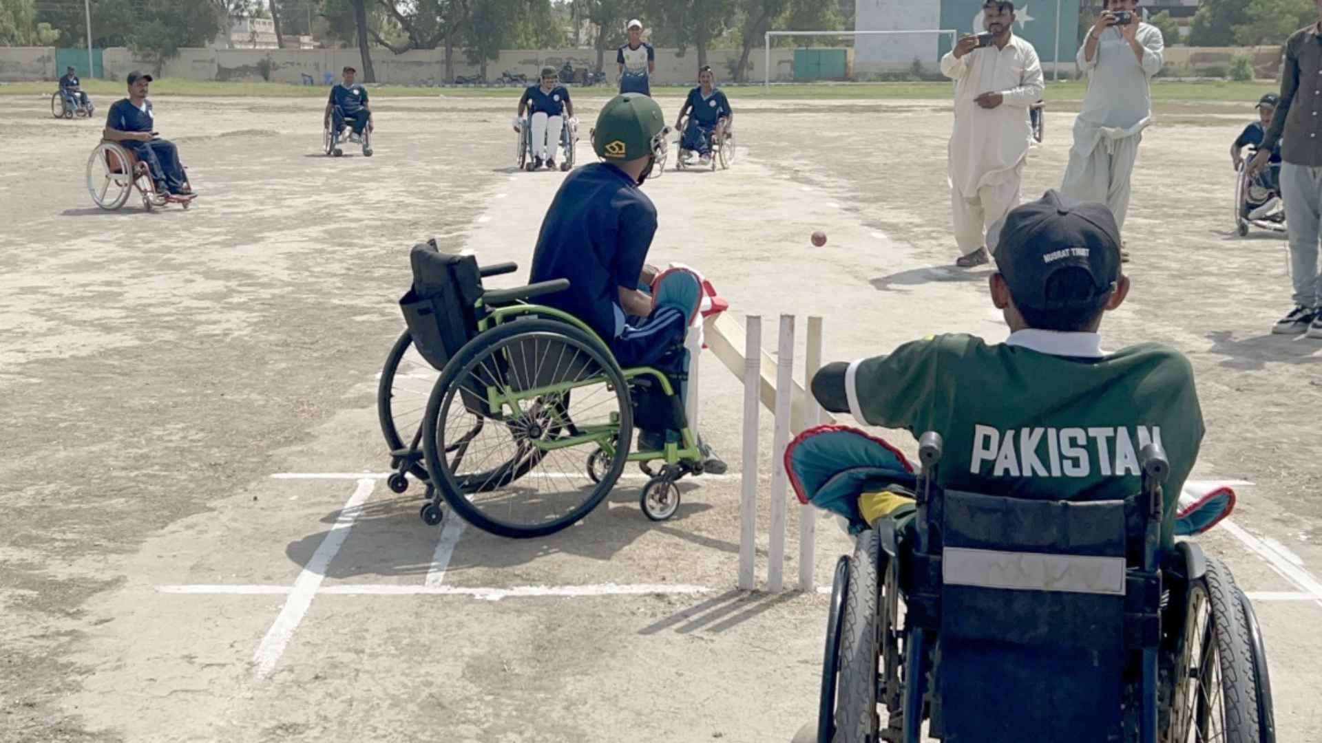 وہیل چیئر پر کرکٹ، میرپورخاص کے گاما اسٹیڈیم کی ایک مختلف کہانی